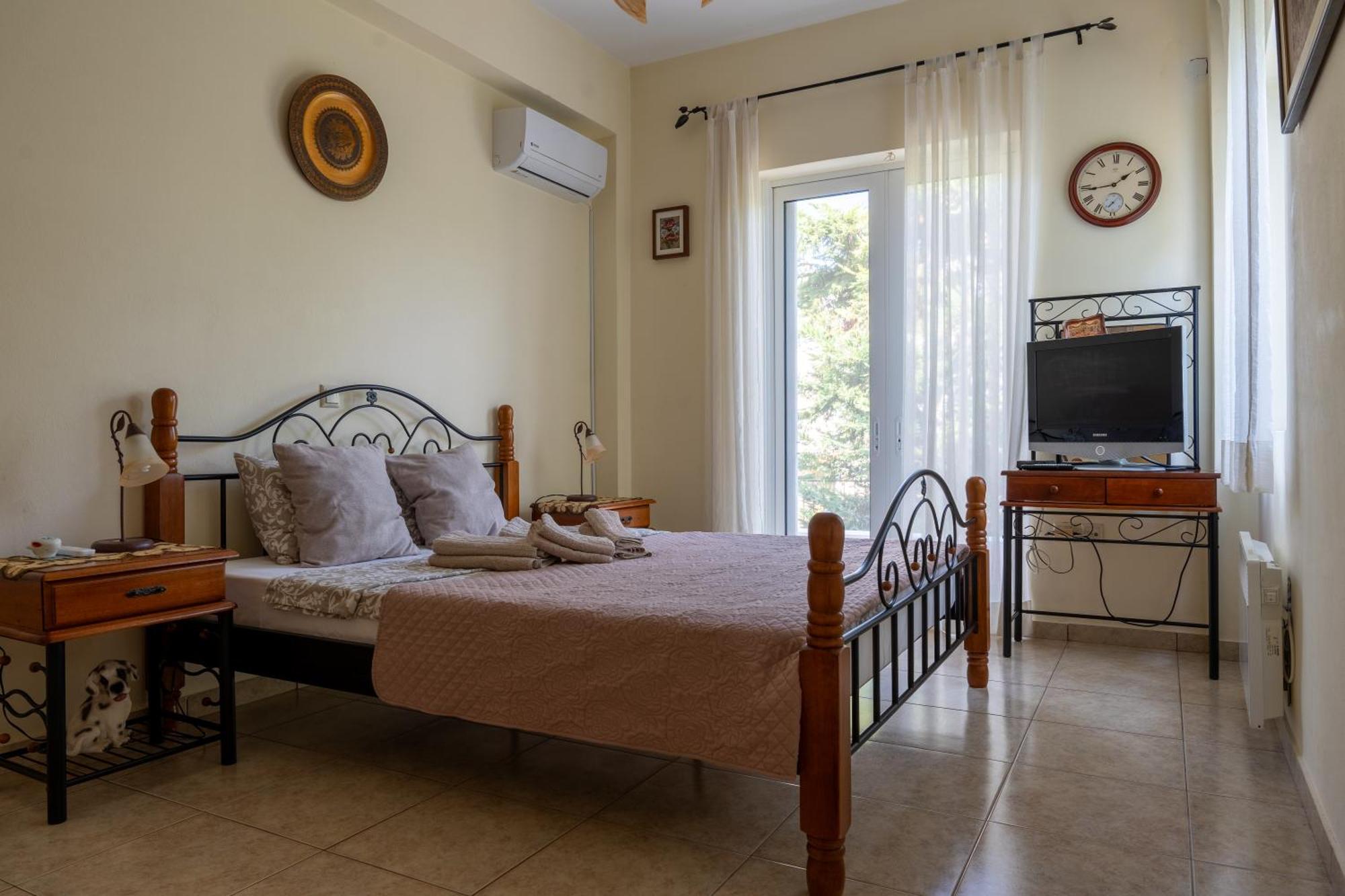 Beautiful Summer Villa In Chalkoutsi Khalkoutsion Esterno foto
